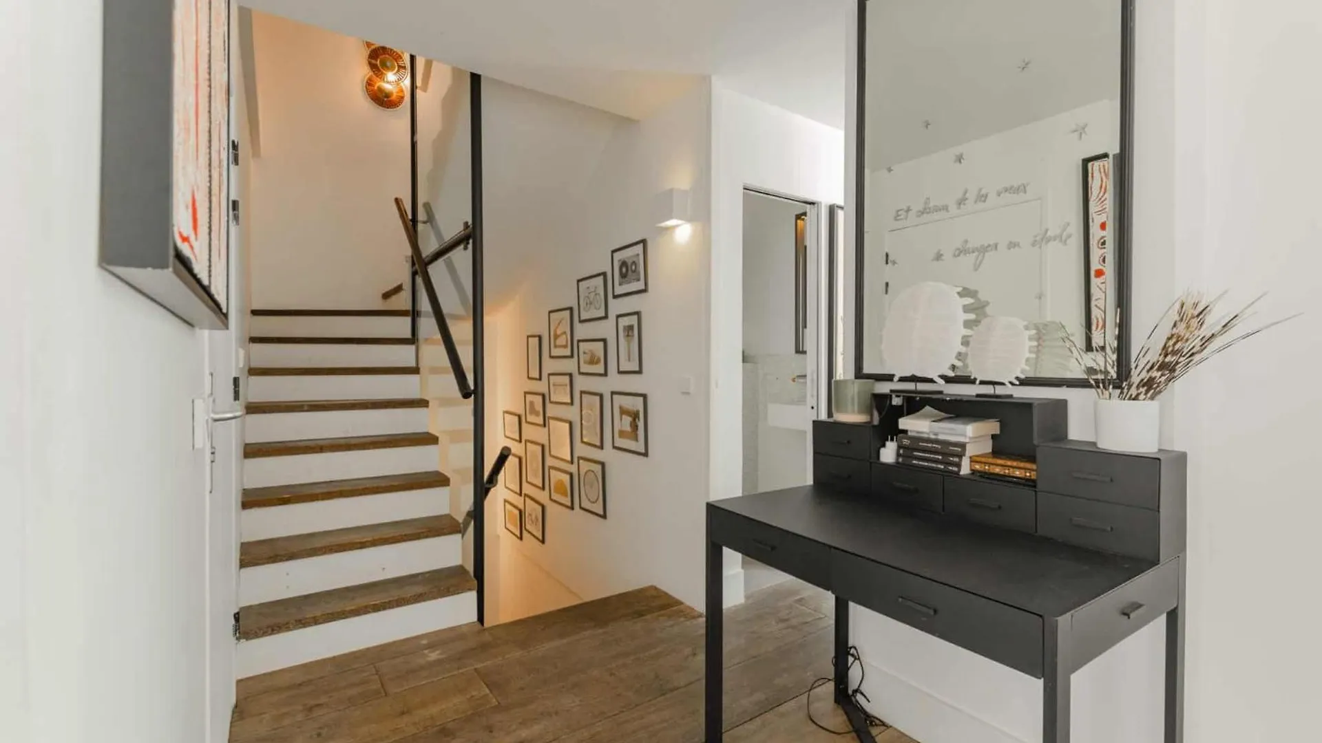 502254 - Spacious Duplex Apartment For 12 People Near Les Halles Parigi Francia