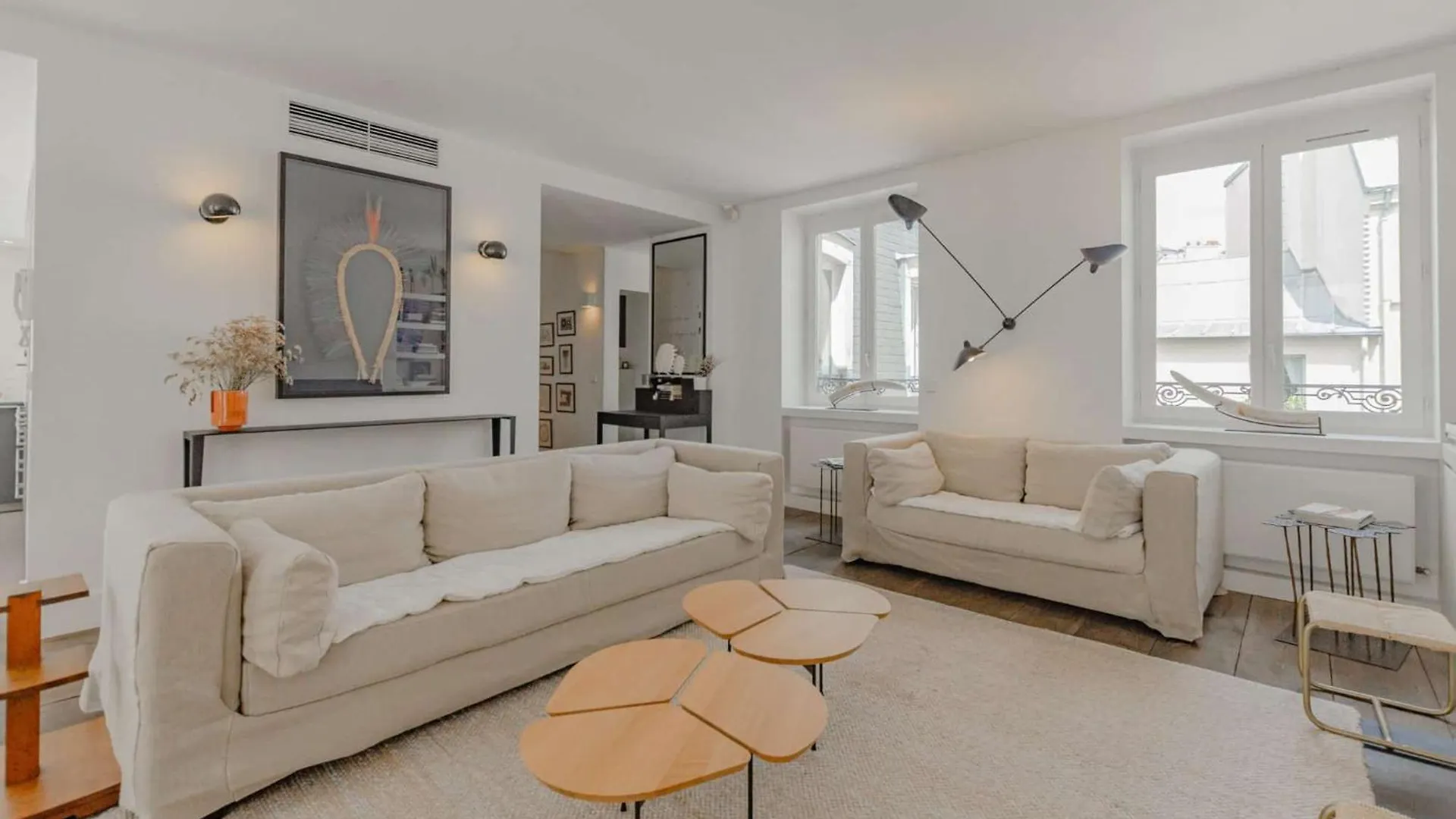 502254 - Spacious Duplex Apartment For 12 People Near Les Halles Parigi 0*,  Francia